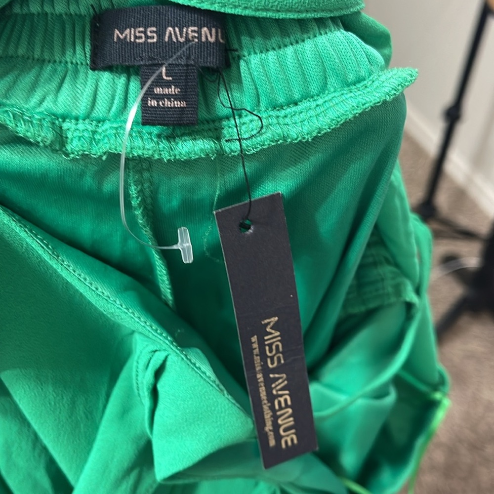 Jade Ruffled Jumpsuit NWT - Picture 5 of 5